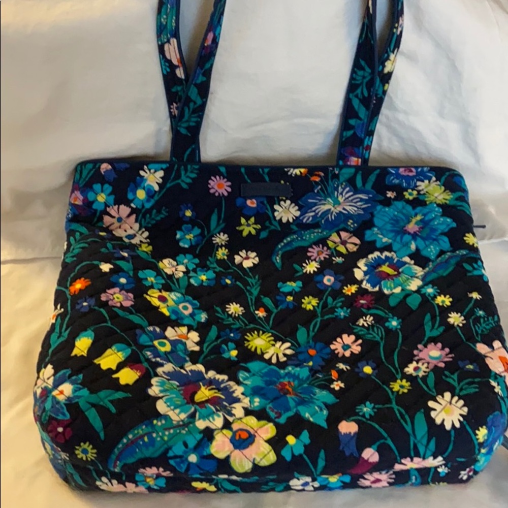 Vera Bradley Tote